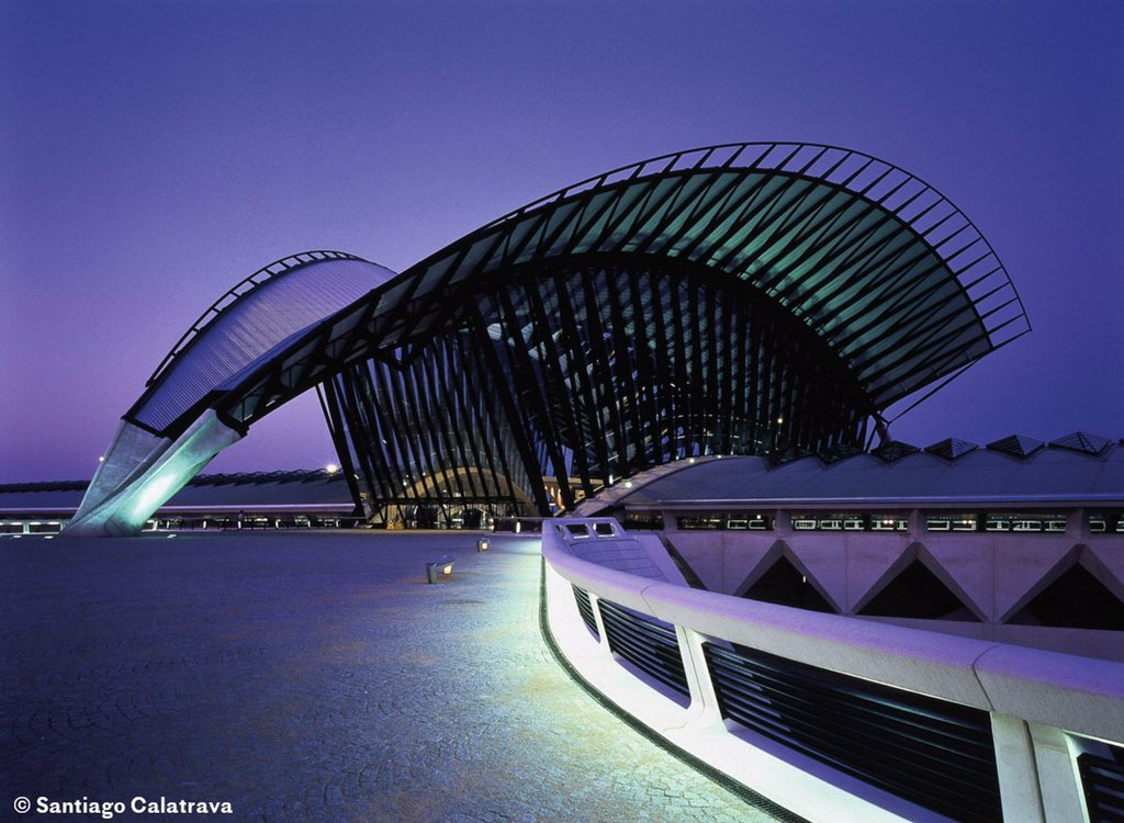 シュテーデルホーフェン駅 身体から発想された駅。 - Pioneer