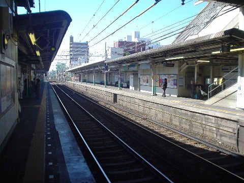 とうきょうスカイツリー駅から押上駅の乗り換え方は？道順を写真で解説Have a nice day