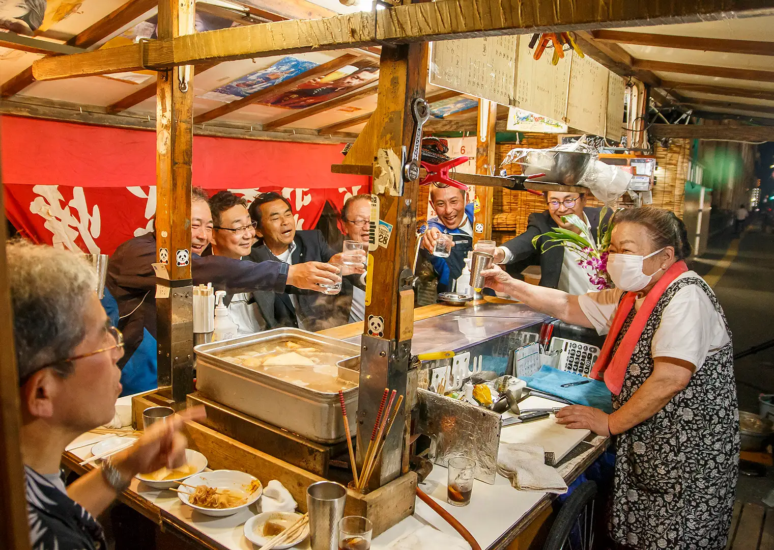 福岡飲みの定番「屋台」が進化中！女子もハシゴしたくなる個性派屋台5選Hanako Web