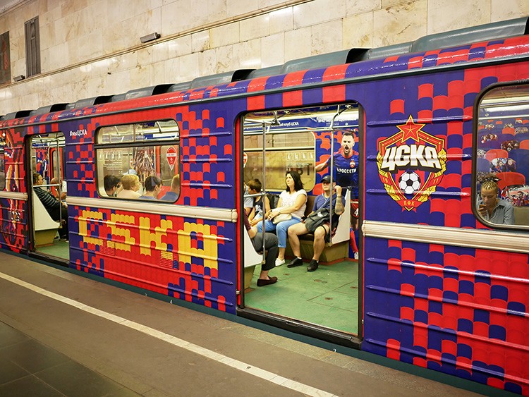 モスクワ地下鉄駅の記録保持者たち - ロシア・ビヨンド