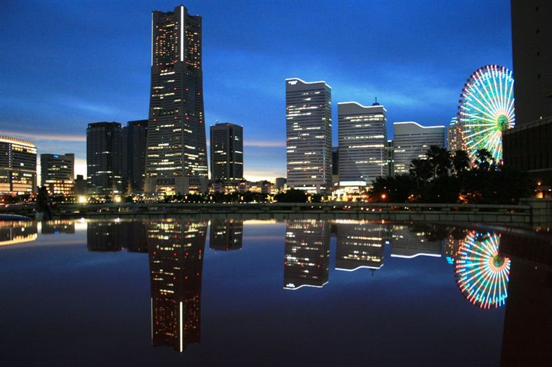 K.O.B万国橋からの夜景🌃 ℹ️スマホ撮影で投稿した場所を一眼で取り直しました 我ながら最近めんどくさがらず頑張ってるなと思います♪万国橋みなとみらいみなとみらい夜景横浜夜景横浜ドライブ夜景ドライブsubiesubieflowInstagram