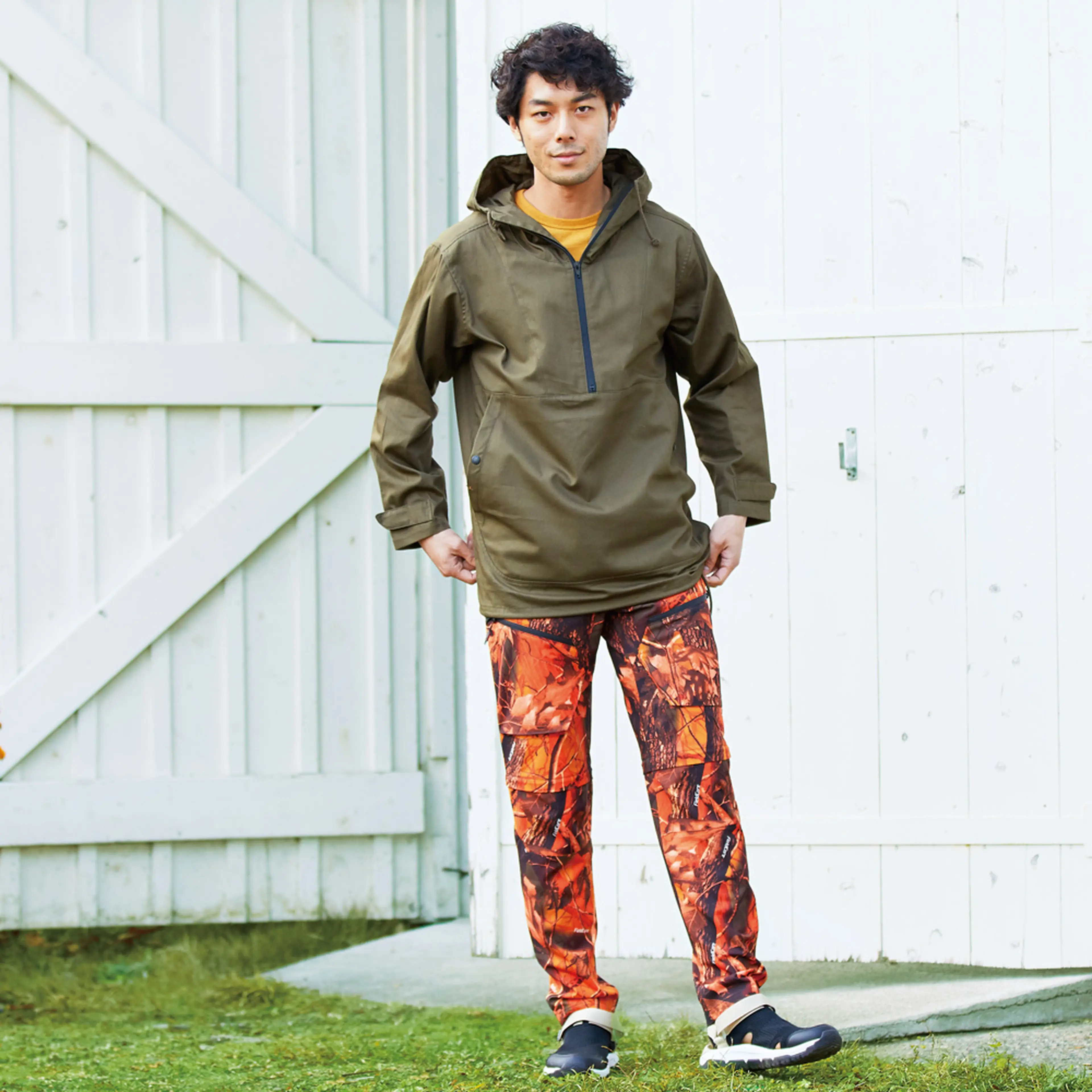 2024年最新 冬キャンプの寒さ対策にはコレ。ワークマンの最強防寒着8選！ - Campifyマガジン