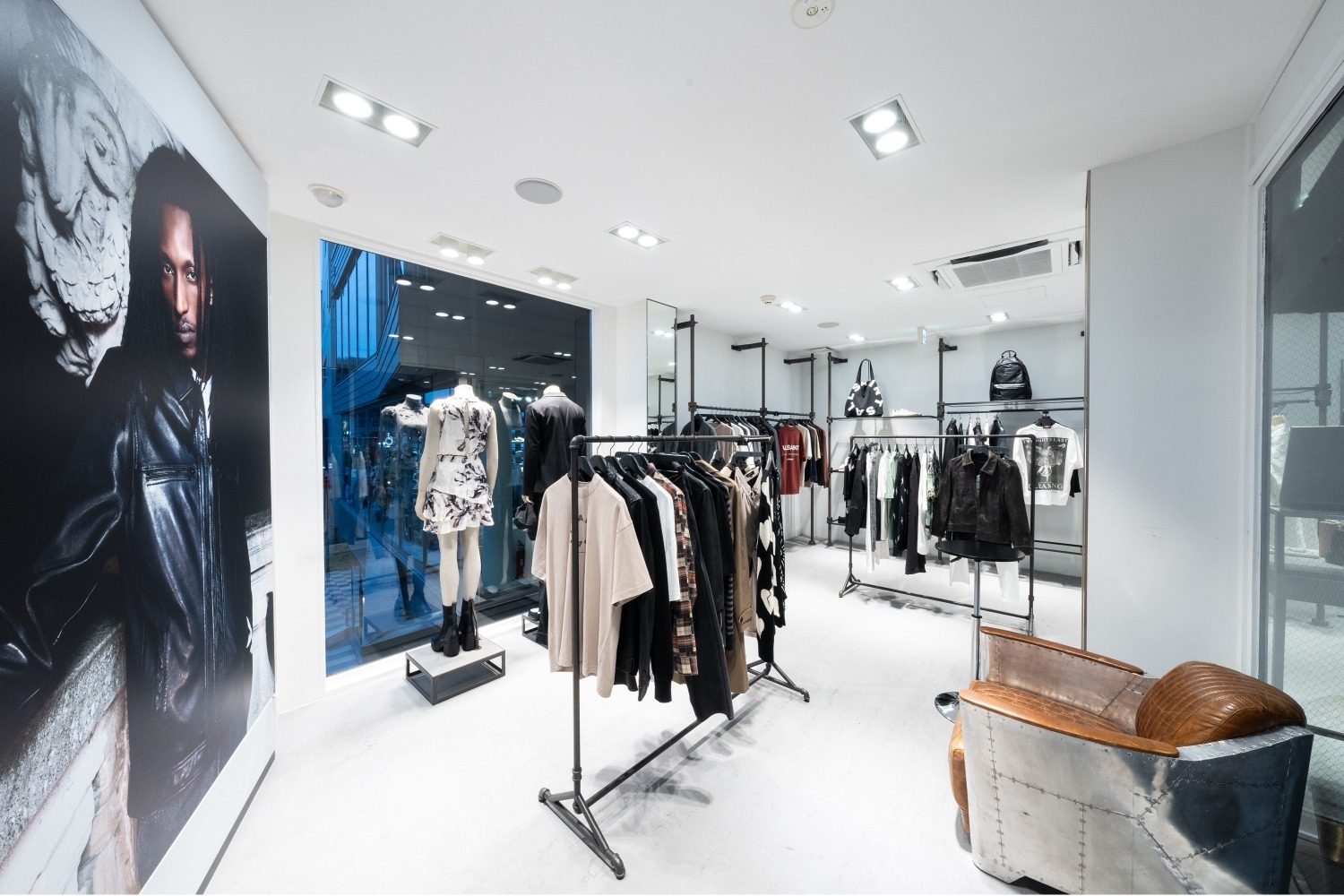 公式 名古屋栄三越@nagoyasakae_mitsukoshi· Nagoya-shi, Aichi