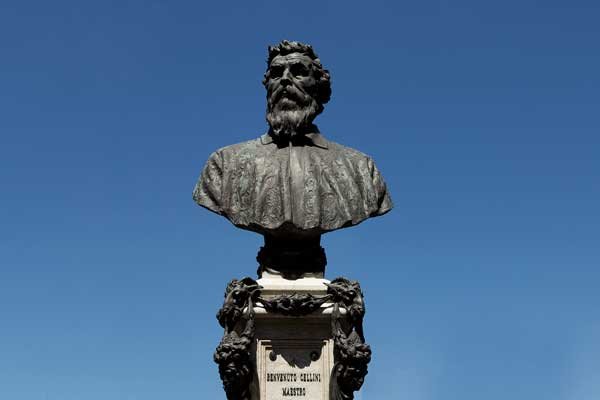 ヴェッキオ橋とヴァザーリの回廊 フィレンツェ観光名所 写真と歴史ガイド