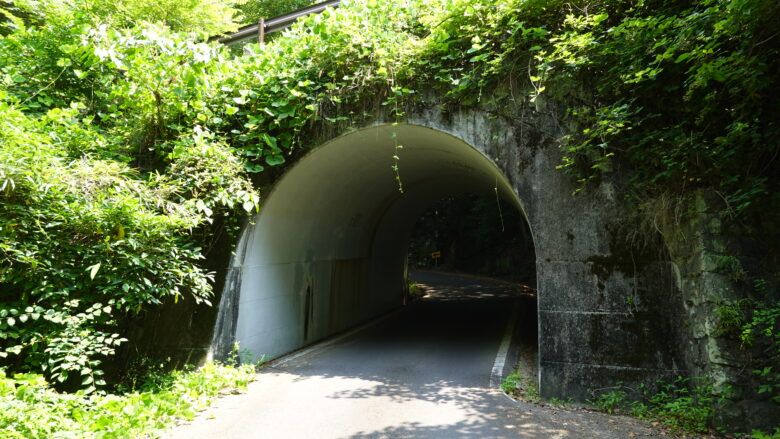 象ヶ鼻岩銭形展望台ニッポン旅マガジン