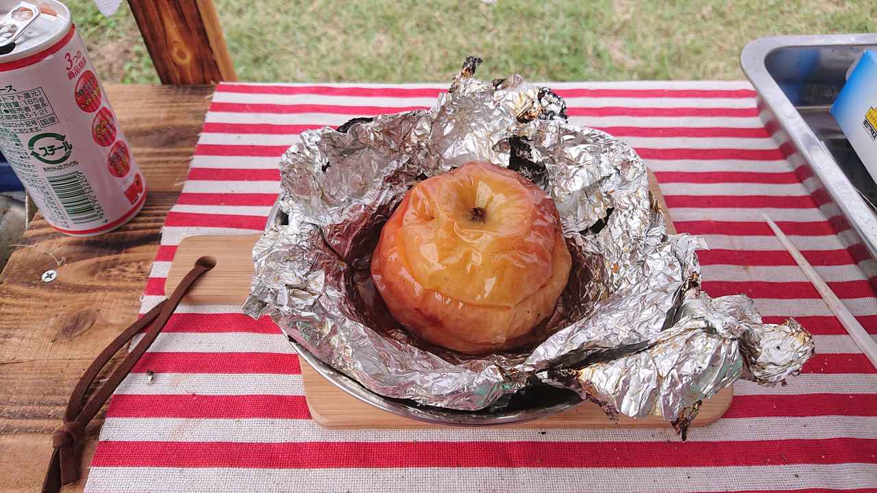 簡単なのに美味しい！丸ごと焼きりんご