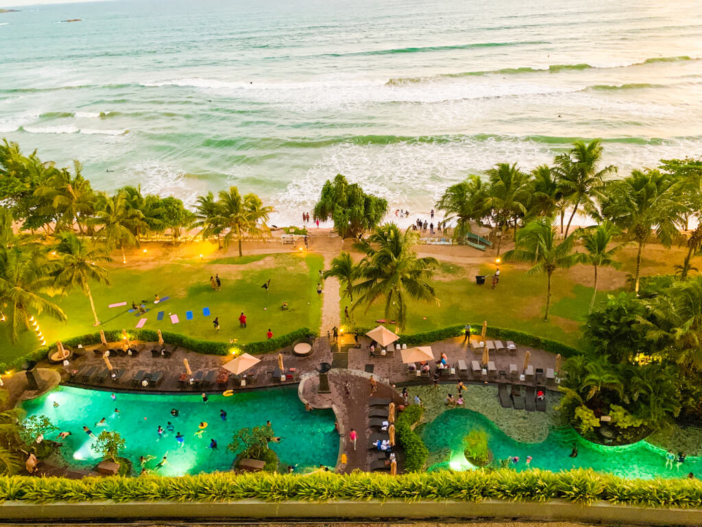 Araliya Beach Resort &