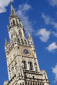 新市庁舎Neues Rathaus 、ミュンヘン、ドイツの時計 —