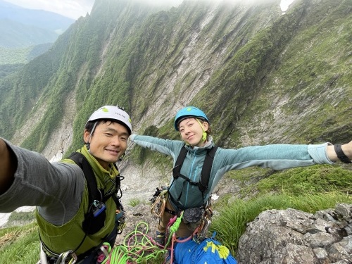 初夏の谷川岳 一ノ倉沢立正大学地理学科