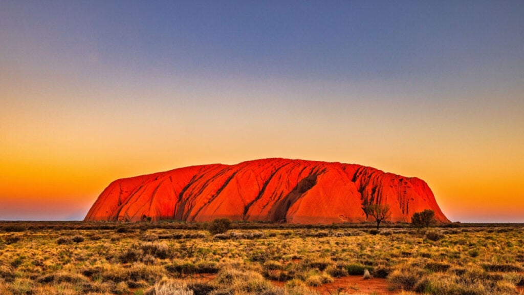 世界の中心で愛を叫ぶ！エアーズロックのアウトバック体験旅blog