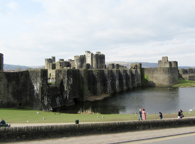 カーディフ城 チケット＆ツアーゲットユアガイドGetYourGuide