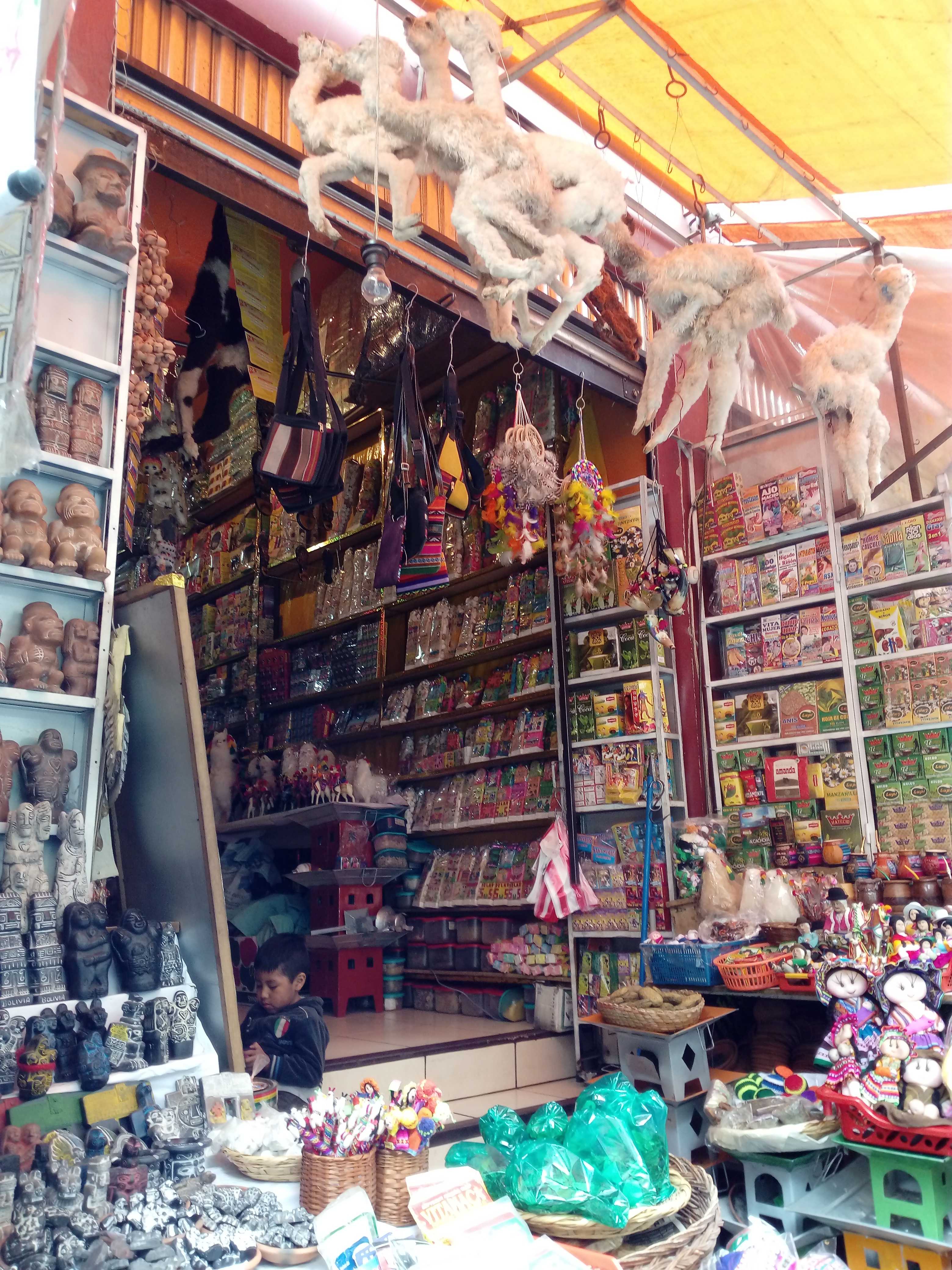 ボリビアのウユニ塩湖土産は、やっぱり塩がおススメ