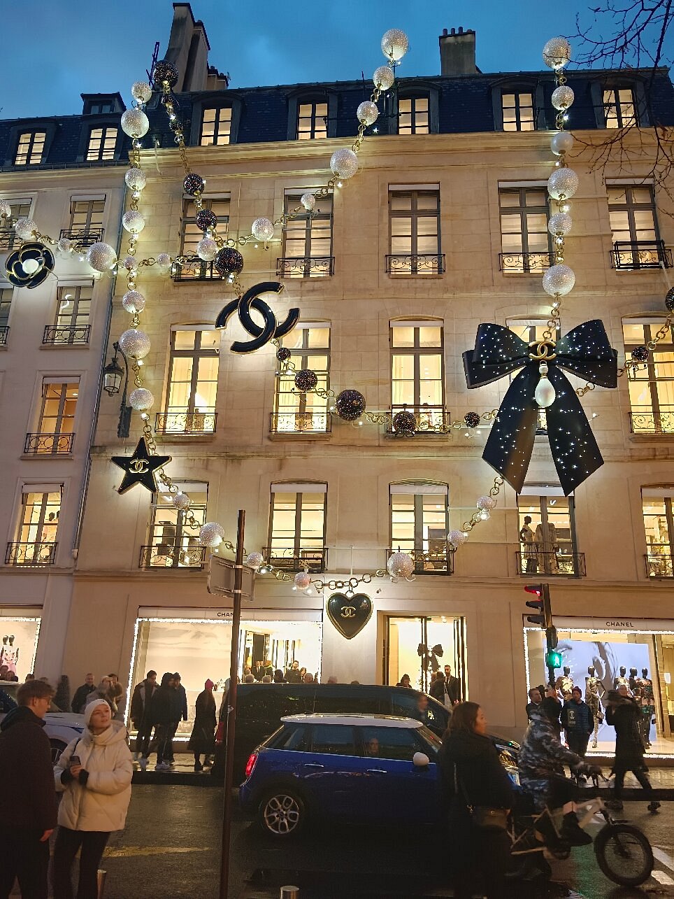 カンボン通り パリのCHANEL本店でお買い物。フランス旅行ブログ絶景in - 海外旅行記