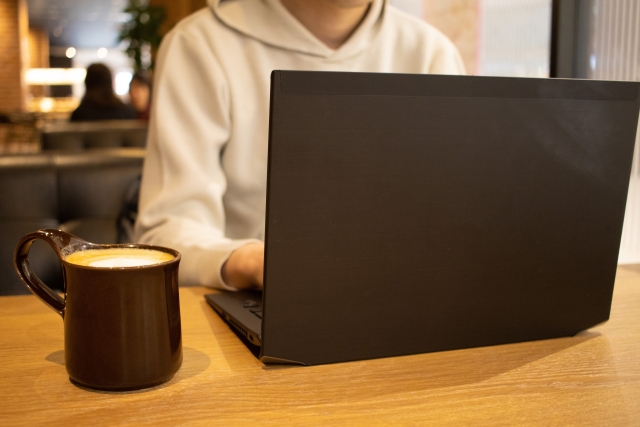 ホテル京阪名古屋のスタバは飲み放題！メニュー・種類・営業時間まとめドクターイエロー記念館