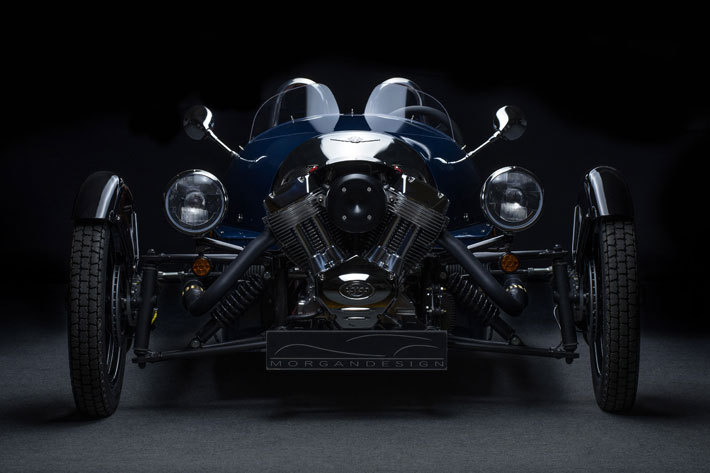 Mr.ビーンやトップギアがやり放題！ 英国の三輪車「リライアント・ロビン」世界の名車・珍車図鑑 Vol.10KURU KURA