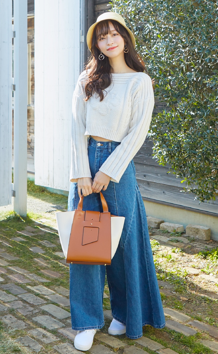 遊園地デートがもっと楽しくなる！大学生のトレンドコーデ5選 - デート服専門通販