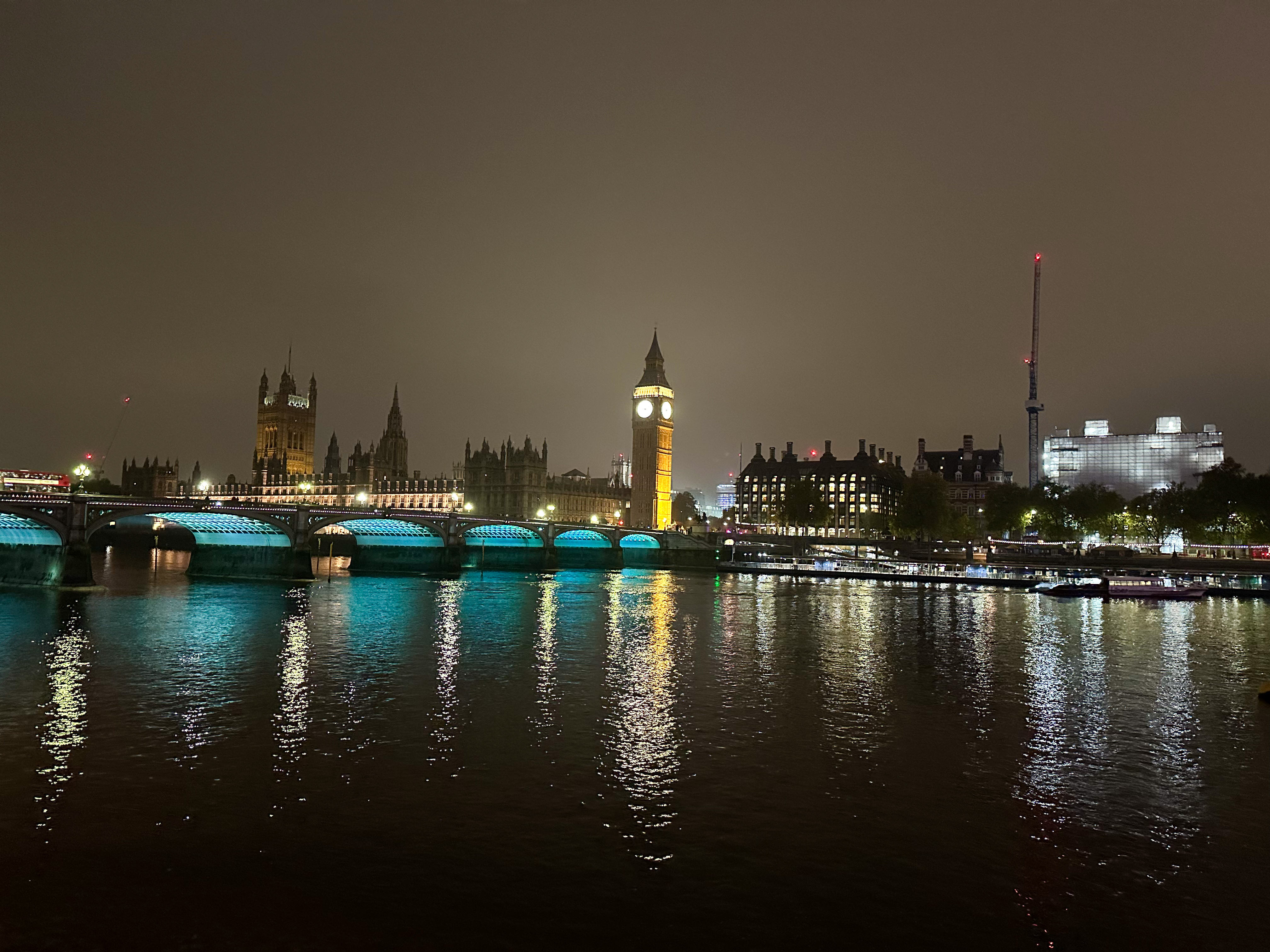 ロンドン ビッグベン イギリス -