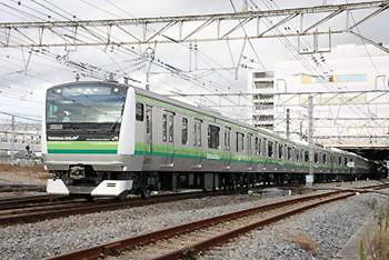 通勤電車 雨の横浜高速鉄道Y500系 写真素材7197638- フォトライブラリ