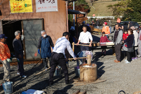 2025 千葉の紅葉スポットおすすめ16選！見頃と養老渓谷や本土寺などの秋絶景も じゃらんニュース