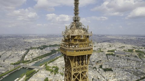 これぞパリの顔！エッフェル塔の歴史・料金・アクセス近代フランスの象徴を観光案内！旅狼どっとこむ
