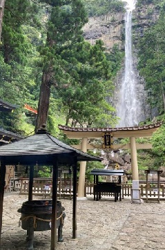 那智勝浦の観光は那智の滝・熊野古道・那智大社などおすすめ満載 - Japan Travel