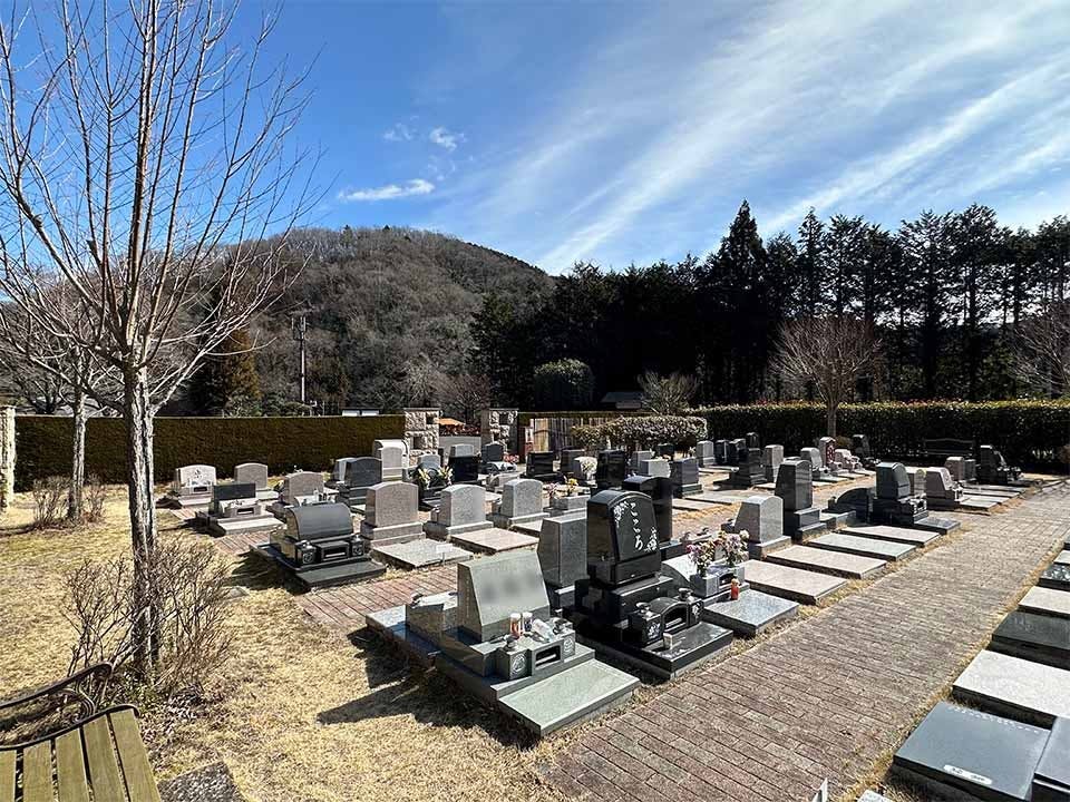 9 5 高尾駅北口 -