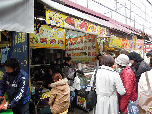 今日は上野描いてみた 上野〜御徒町間のギュッと店とか詰まってる空間スッキuenoグルメマップイラストマップtokyotokyosightseeing上野グルメ上野立ち飲みカドクラおとんば上野ディナー上野観光アメ横アメ横グルメ肉の大山