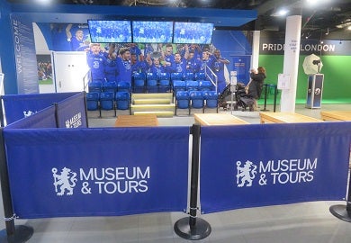 イギリス ロンドン チェルシーFC博物館＋スタンフォード・ブリッジ・スタジアムツアー 予約＜英語ガイド