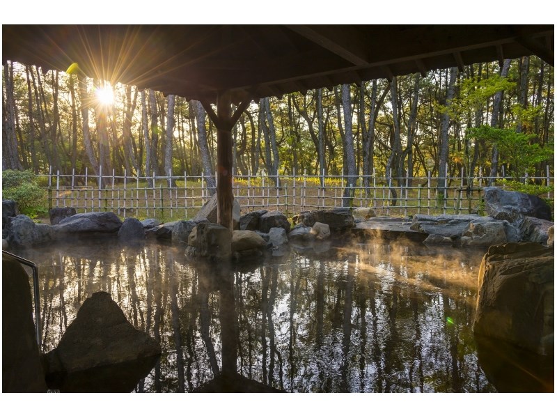 新月と月読 松泉宮 シェラトン二つの温泉大浴場 ☆