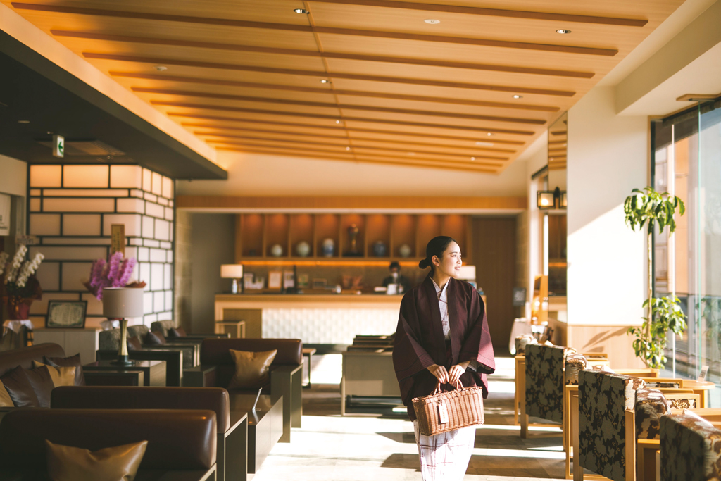 愛媛・松山市 瀬戸内の絶景ホテルで過ごす道後温泉と城下町を楽しむ旅 - 日本の観光メディアMATCHA