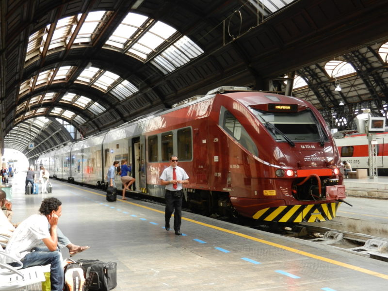 ホームが決まらない！！スリに注意！？ミラノ空港〜フィレンツェ特急列車の旅』ミラノ イタリア の旅行記・ブログ by