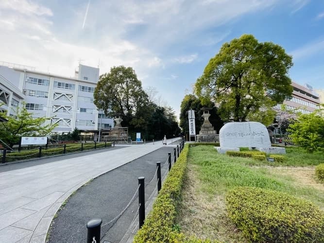 土日予約も！ 總持寺 神奈川県横浜市鶴見区 のおすすめ駐車場予約 1日とめても安い！akippaアキッパ