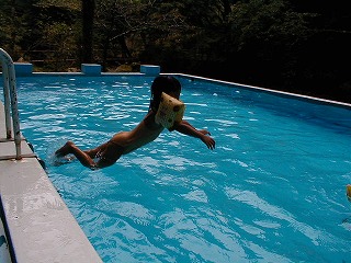 絶景プールと温泉が楽しめる大滝温泉天城荘