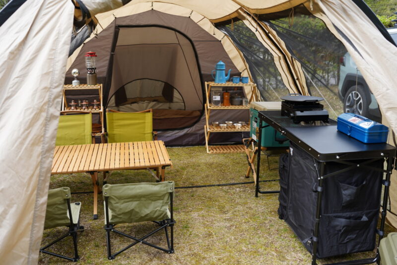 テントと焚き火台の位置関係についてajasuco