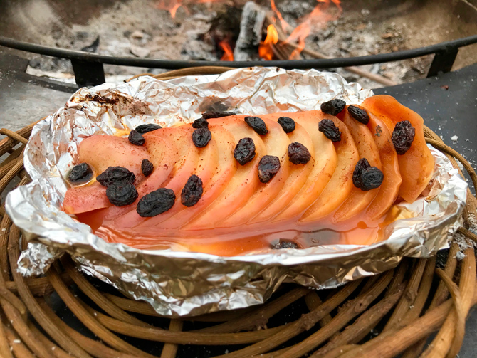 体が温まる冬キャンプ飯21選！初心者でも簡単なレシピとポイントを紹介キャンプ・アウトドア情報メディアhinata