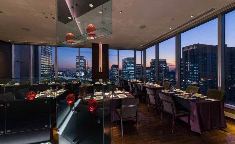 眺望が良いレストラン一覧 グルメガイドＫＩＴＴＥ丸の内JR・丸ノ内線 東京駅に直結したショッピングセンター「キッテ」