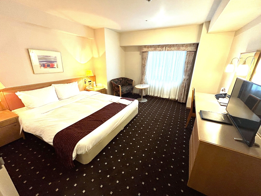 泉大津チャペルスイート 大人専用堺 2020年 最新料金 6809円～│部屋写真