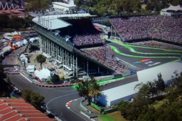 99,847点のエルマノス・ロドリゲス・サーキットの写真と高解像度写真 - Getty Images