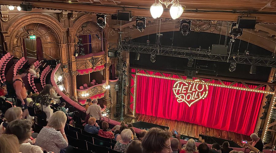 ウェスト エンド観光ガイド～定番人気スポットを参考に自分にピッタリの観光プランを立てよう！エクスペディア