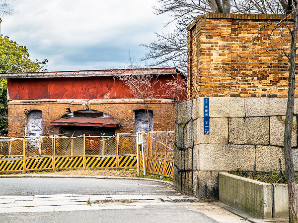ＣＯＳＪＯＹ大阪in造船跡地