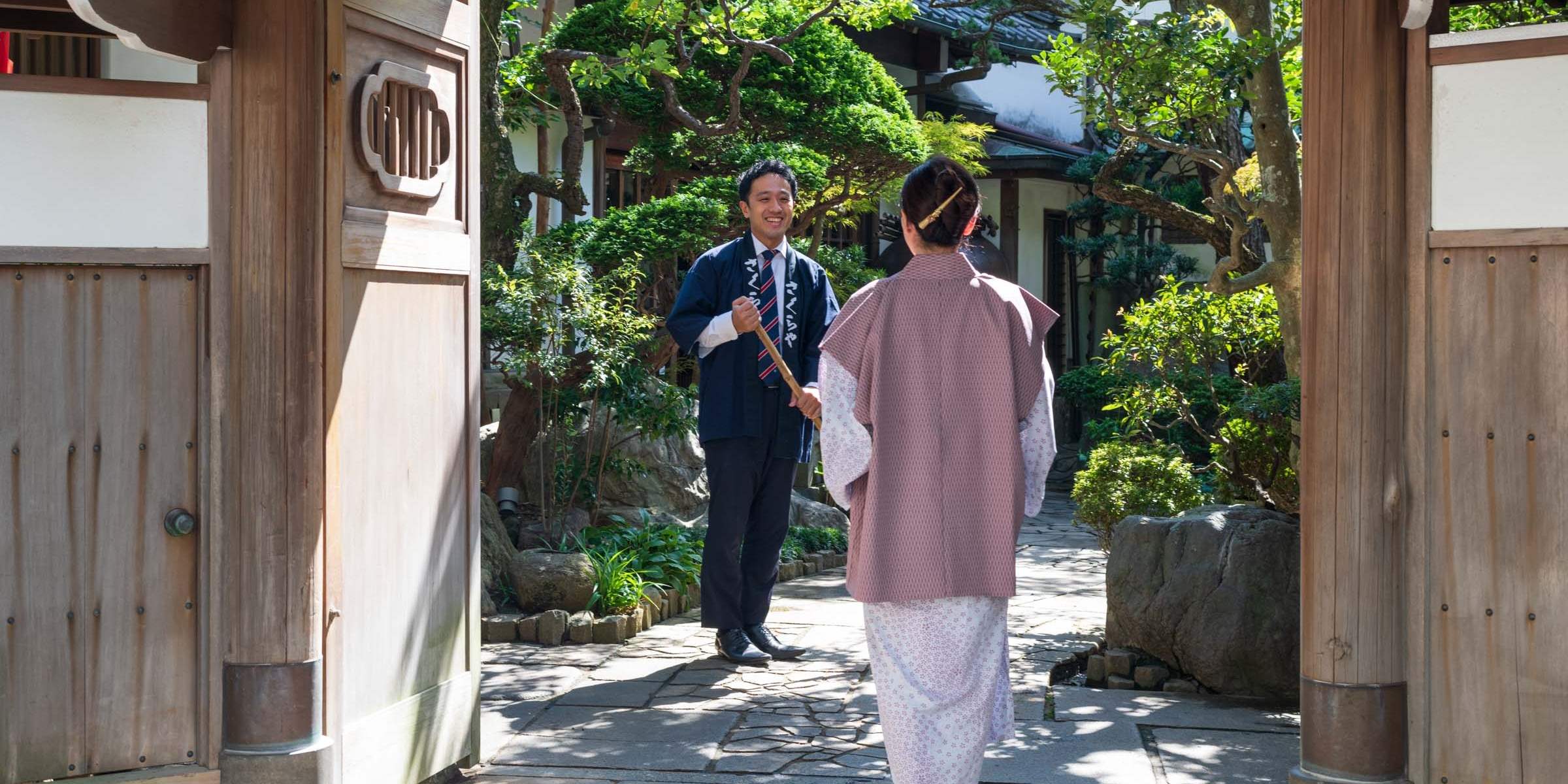 湯の町・熱海の古民家レストラン＆宿でレトロな風情を満喫 - LIVE JAPAN日本の旅行・観光・体験ガイド