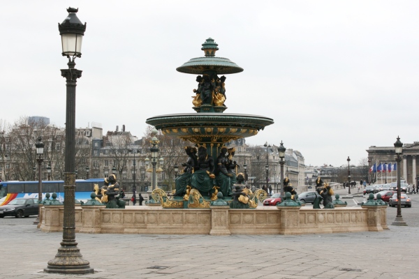 パリで最も美しい10の公園と庭園 ELLE DECORエル・デコ