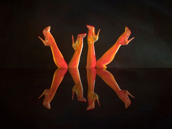 クレイジーホース チケット パリKlook