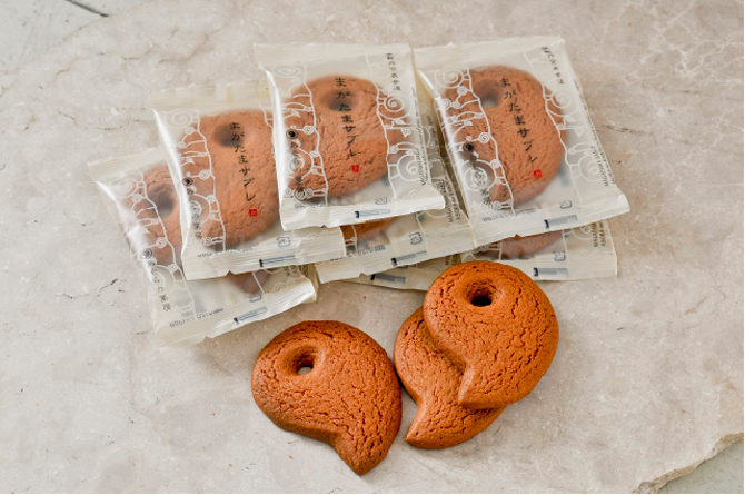 銭屋 おかげ横丁グルメ・みやげ伊勢志摩観光ナビ -