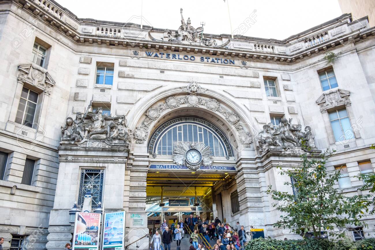 ウォータールー駅 - Wikipedia