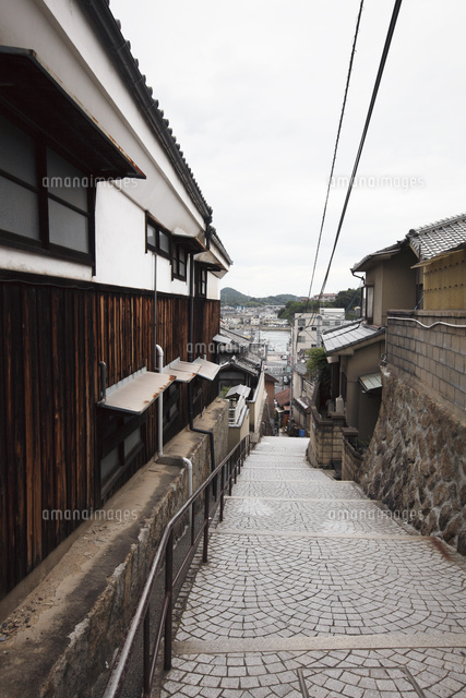 尾道「千光寺」：坂の街にある桜と巨岩の名所nippon.com