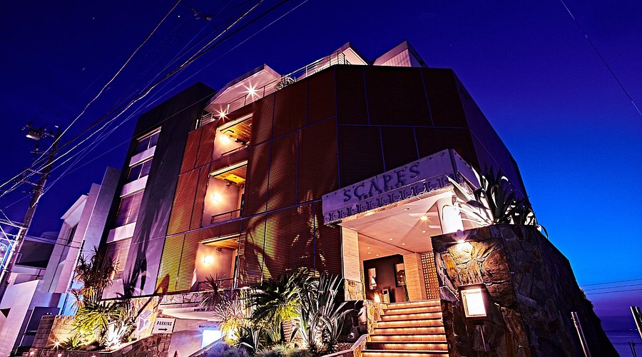 SCAPES THE SUITEの最上階に位置する露天ジャグジー。 ご宿泊のお客さまに貸切でご利用いただくことが可能でございます。