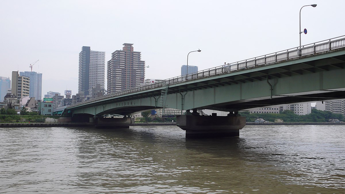 東京都 隅田川でファミリーから上級者まで人気の釣り場「佃大橋」で釣れる魚や釣り方、釣り禁止情報など徹底解説