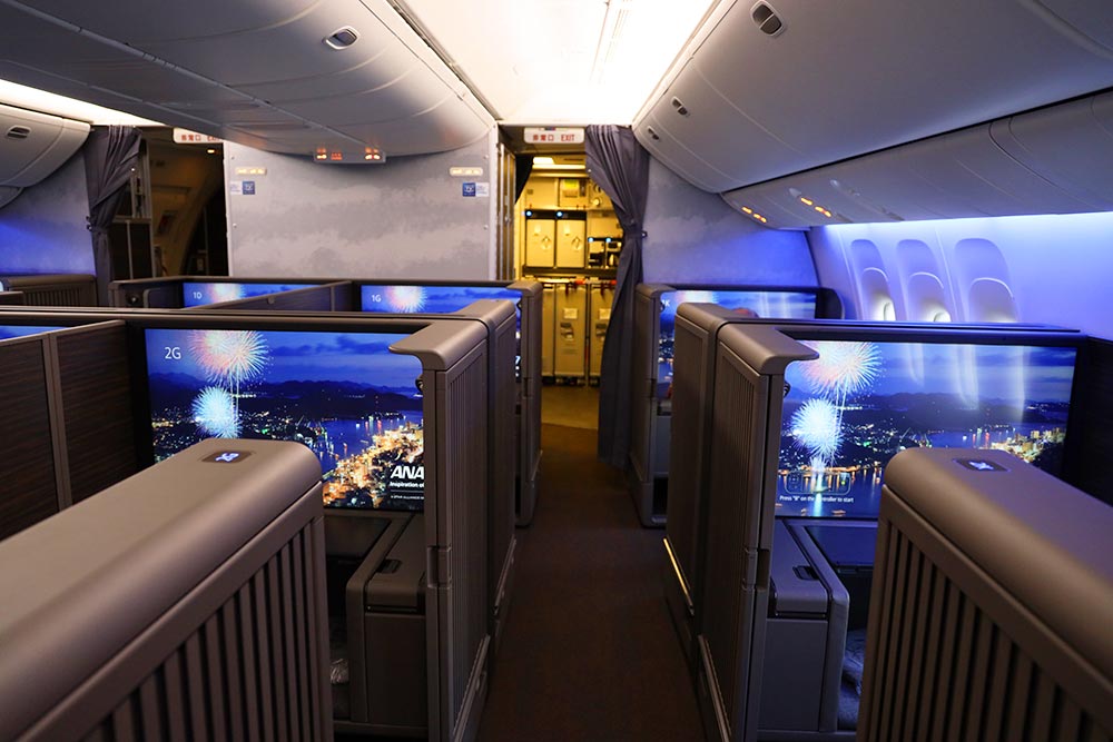 JALファーストクラス搭乗記：成田-ニューヨーク JL4便 の機内食からシート、アメニティーまで徹底レポート！陸マイラーピピノブのANAのマイルで旅ブログ