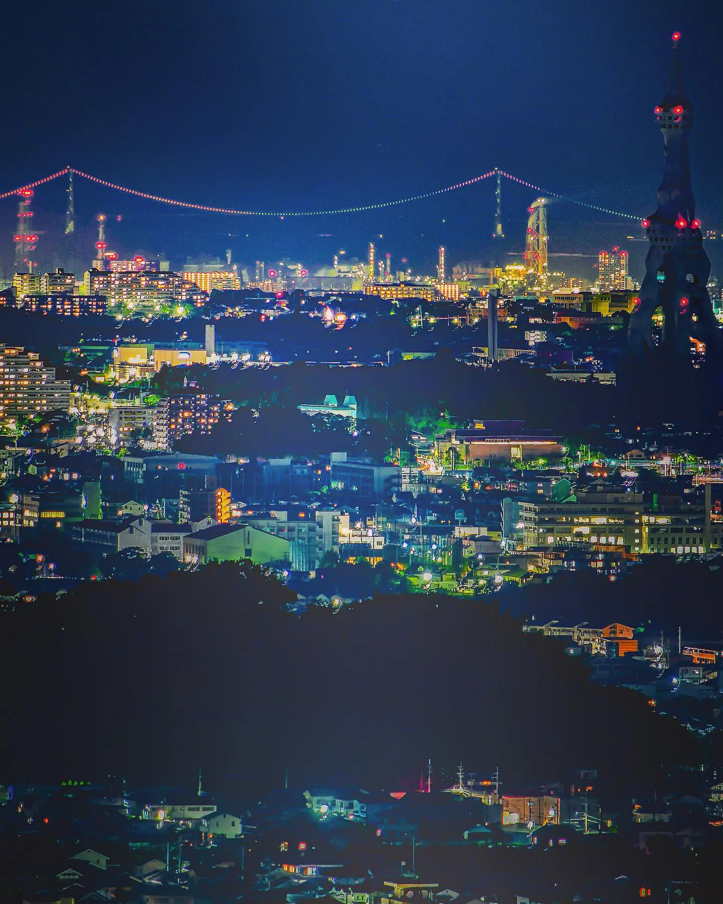 無料の絶景スポット, 「コンラッド大阪」, @conradosaka, エレベーターで40階へ。, 目の前には大阪の超高層ビル群が広がる。